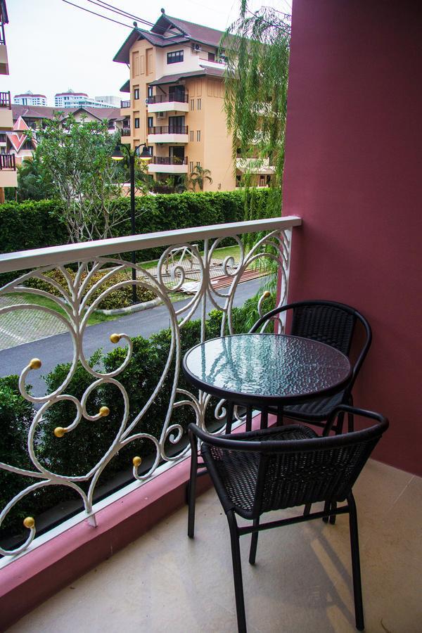 Grande Caribbean Family Apartment باتايا المظهر الخارجي الصورة